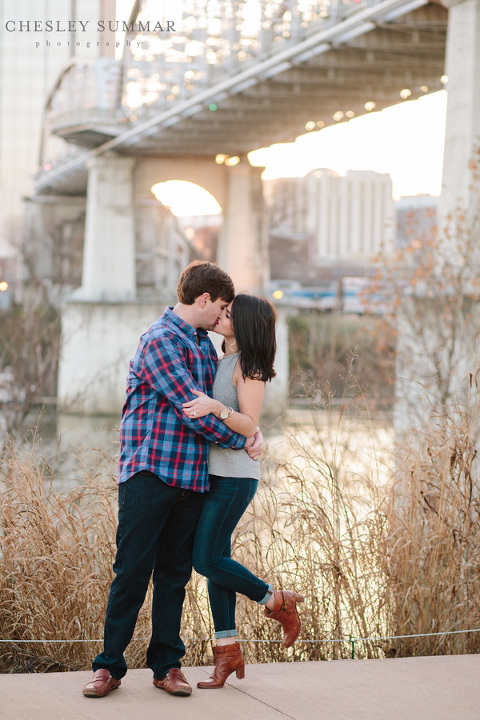 downtown-nashville-engagement-photographer-016