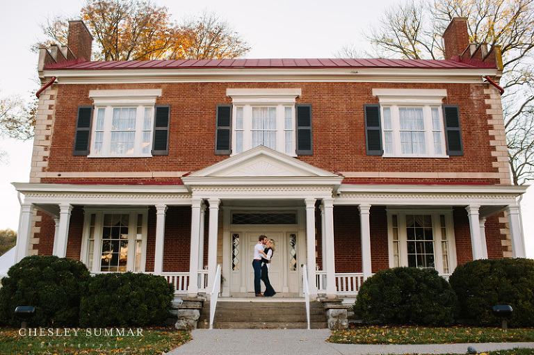 Ravenswood-Mansion-Wedding-Photographer-Nashville-004